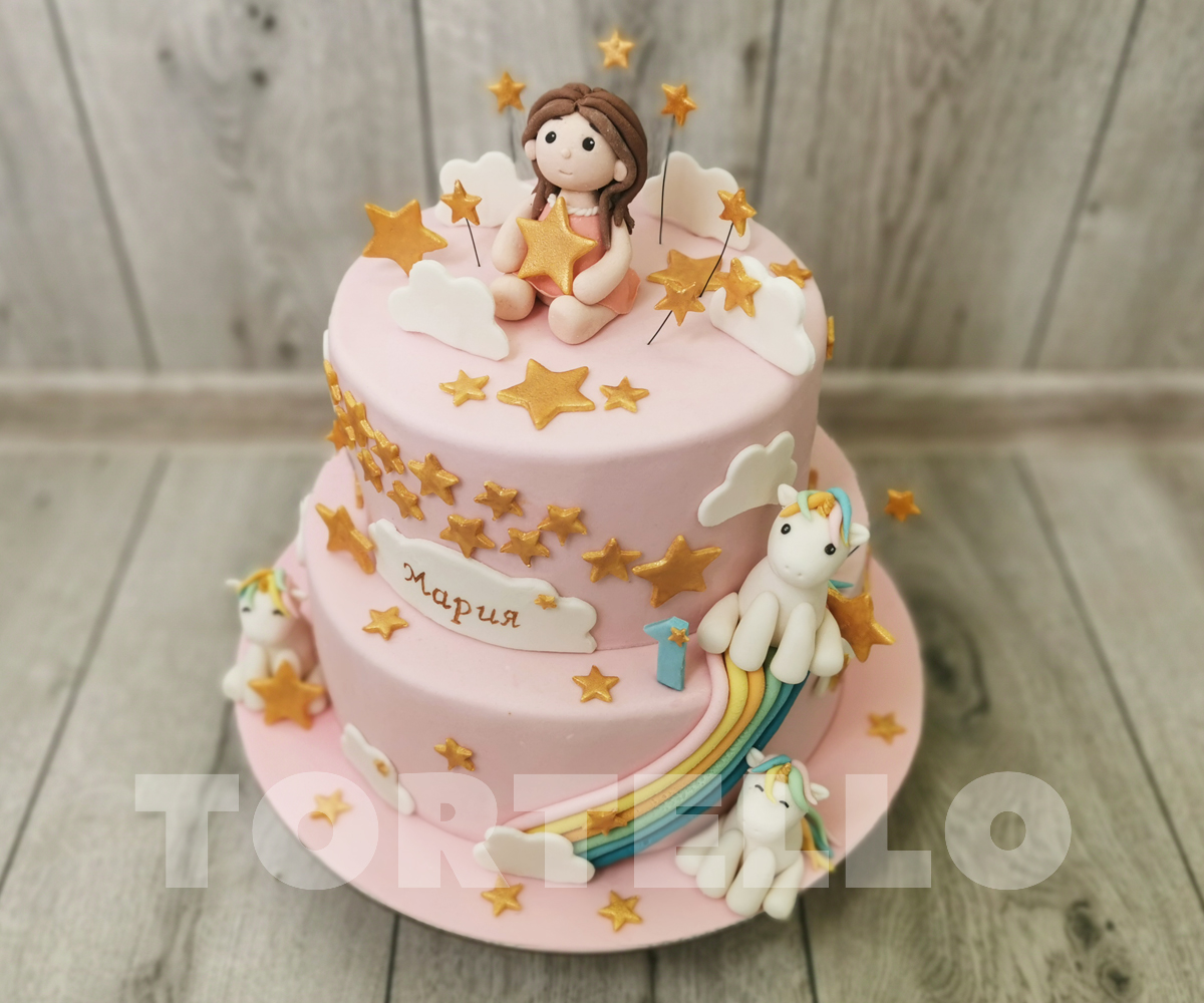 Торт с девочкой и единорожками